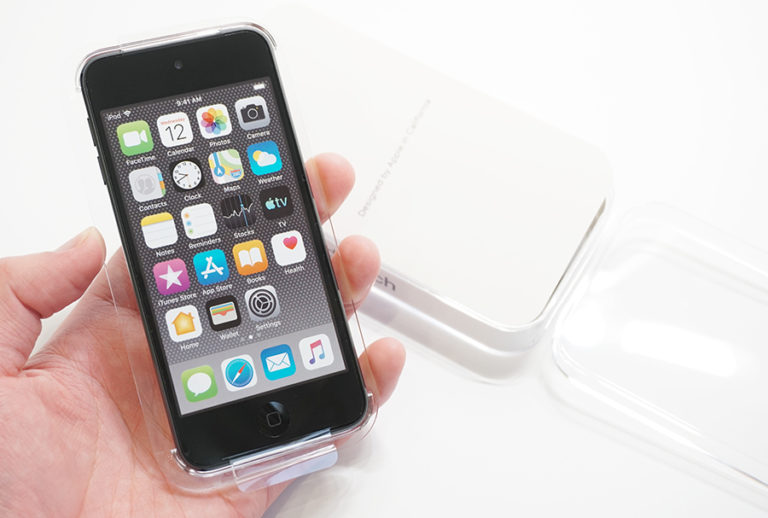 Apple - 【美品】 iPod touch 第6世代 128GB シルバー（整備済製品）の